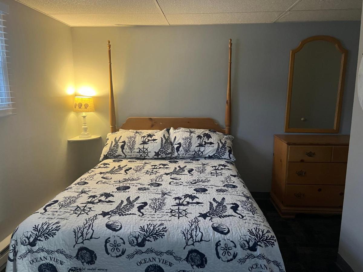 Carbone'S Beachside Guest Rooms Sylvan Beach 外观 照片