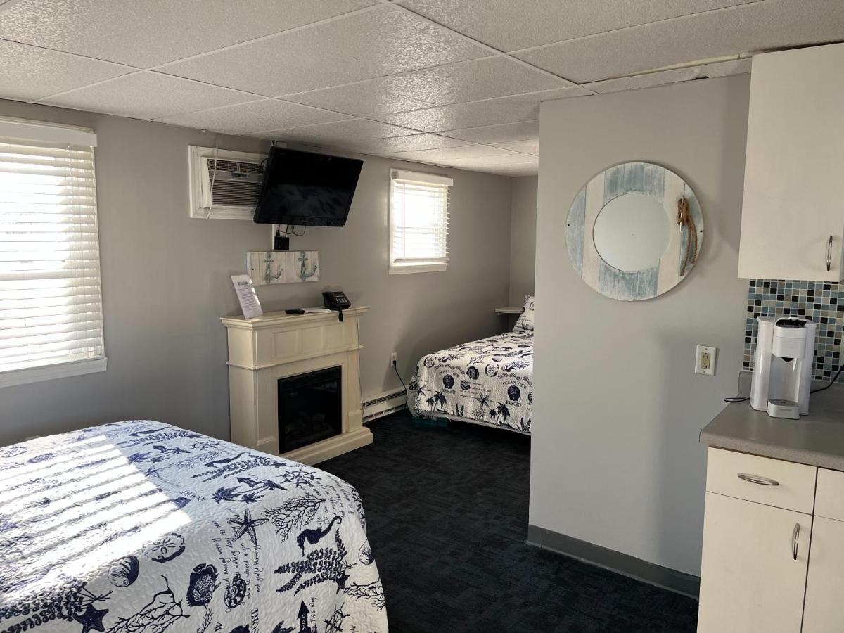 Carbone'S Beachside Guest Rooms Sylvan Beach 外观 照片