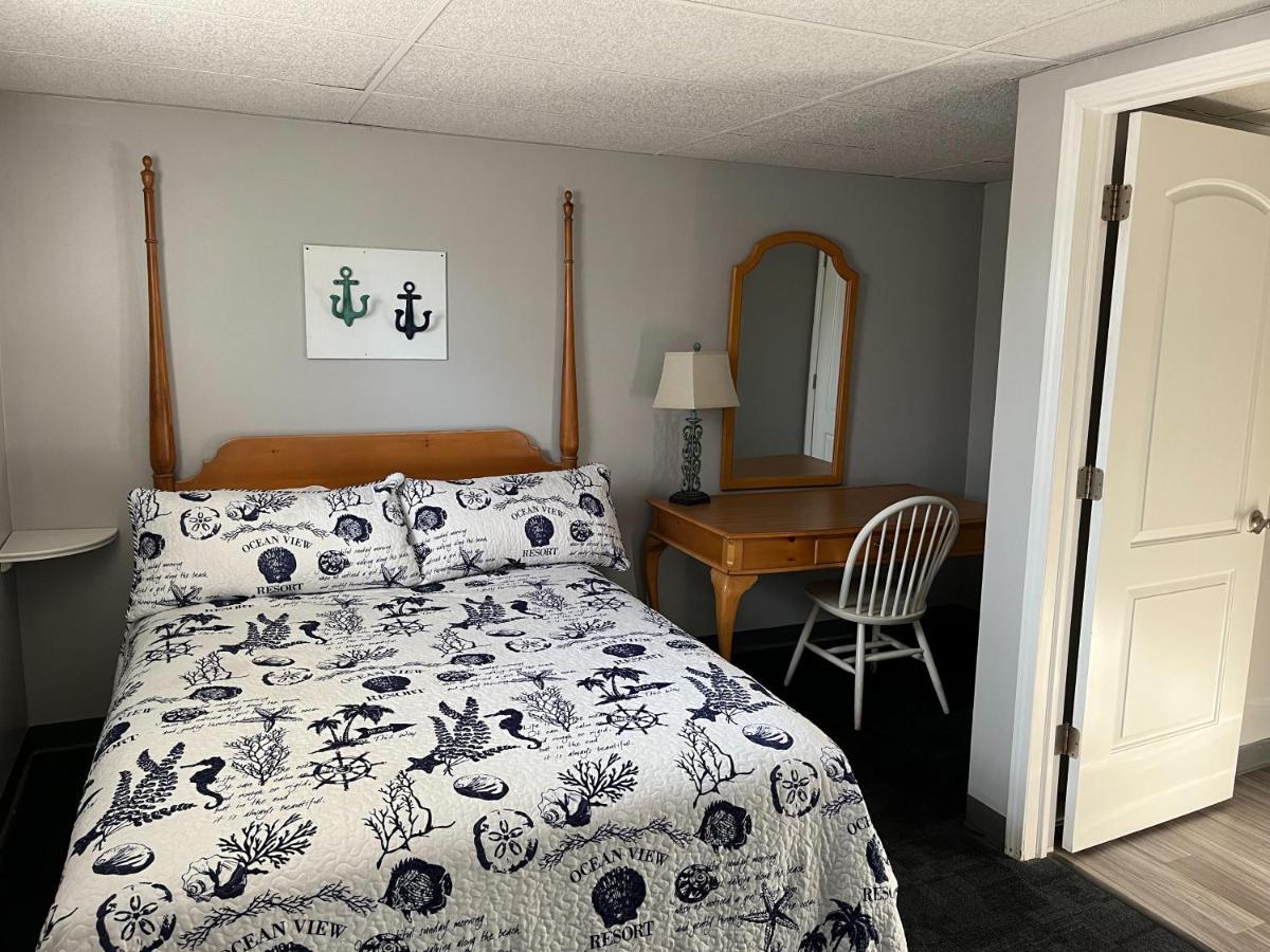 Carbone'S Beachside Guest Rooms Sylvan Beach 外观 照片